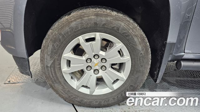 Chevrolet Colorado 2022 thumb 5