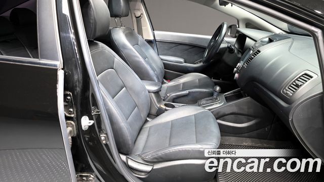Kia K3 2013 thumb 12