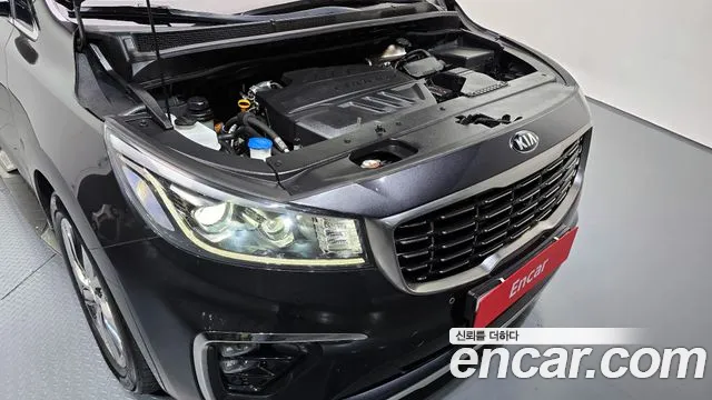 Kia Carnival 2019 thumb 7