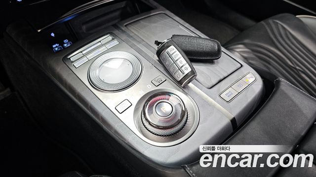Genesis G80 2020 thumb 10
