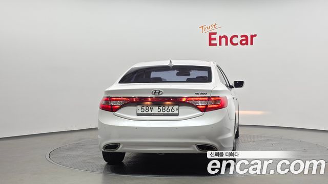 Hyundai Grandeur 2012 thumb 5