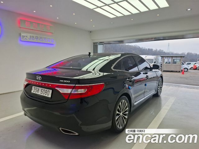 Hyundai Grandeur 2014 thumb 6