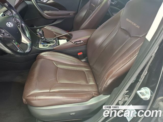Hyundai Grandeur 2014 thumb 10