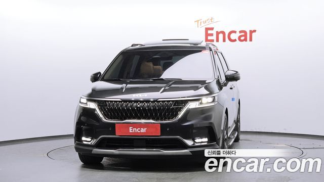 Kia Carnival 2021 thumb 4