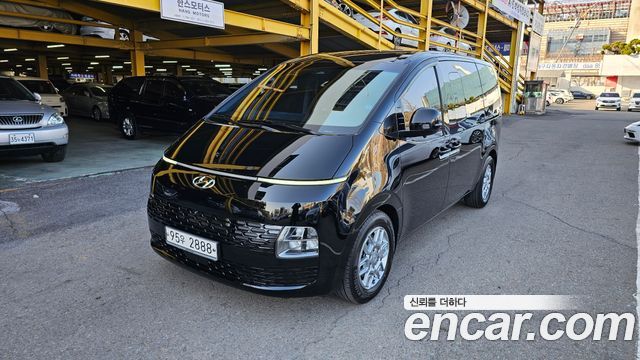 Hyundai Staria 2021 thumb 2