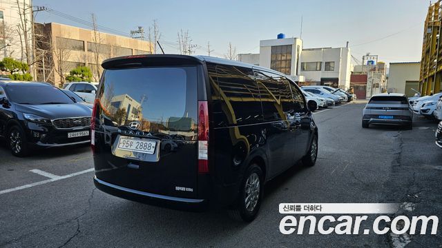 Hyundai Staria 2021 thumb 5