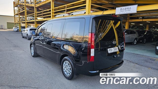 Hyundai Staria 2021 thumb 7