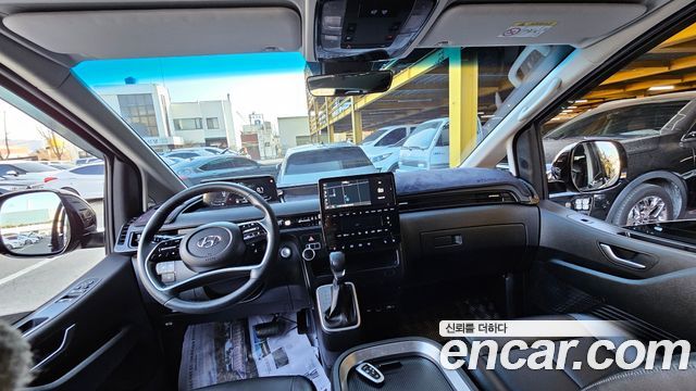 Hyundai Staria 2021 thumb 10