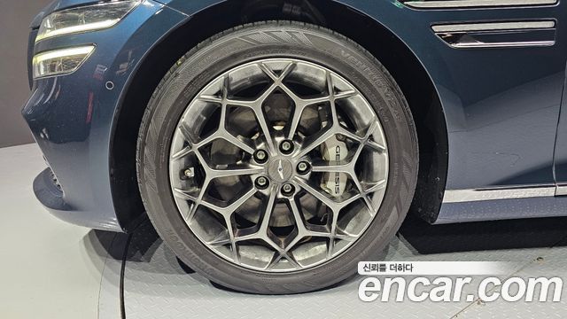 Genesis G80 2021 thumb 6