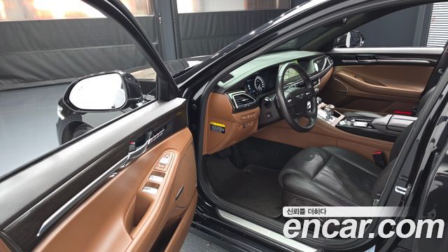 Genesis G90 2019 thumb 11