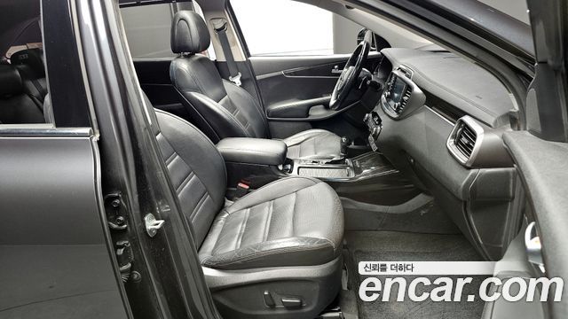 Kia Sorento 2015 thumb 10