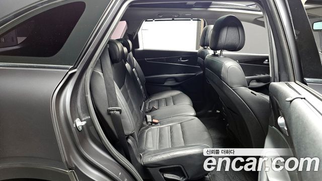 Kia Sorento 2015 thumb 12