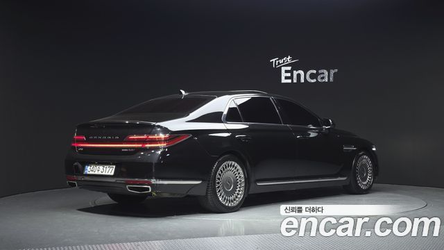 Genesis G90 2019 thumb 3