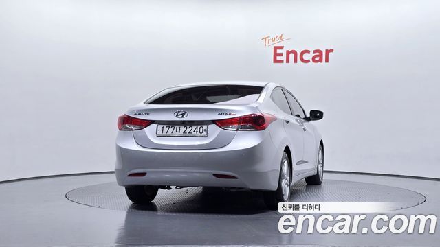 Hyundai Avante 2012 thumb 5