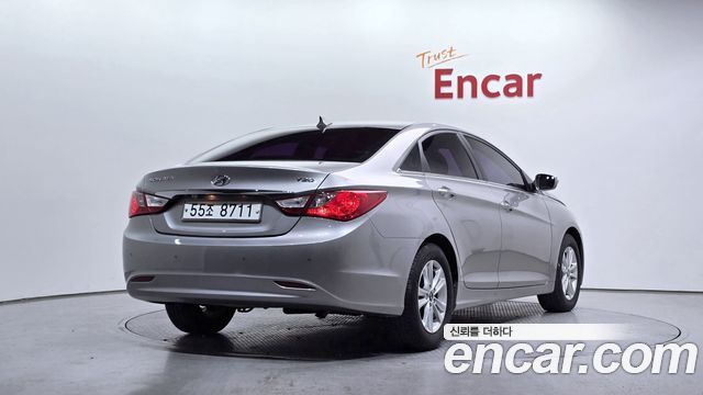 Hyundai Sonata 2010 thumb 3