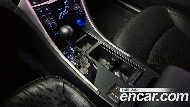 Hyundai Sonata 2010 thumb 10