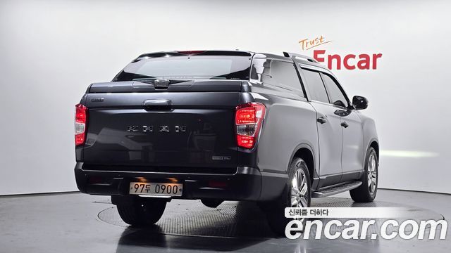 SsangYong Rexton 2020 thumb 3