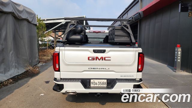 GMC Sierra 2023 thumb 10