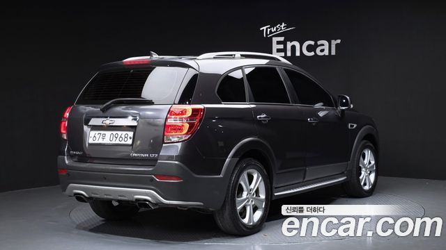 Chevrolet Captiva 2015 thumb 2