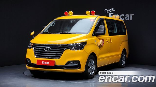 Hyundai Starex 2019 thumb 2