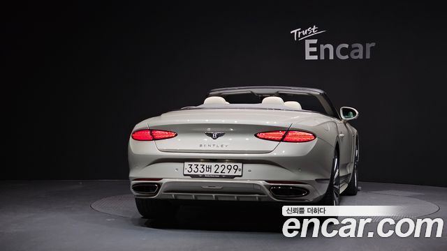 Bentley Continental 2025 thumb 9