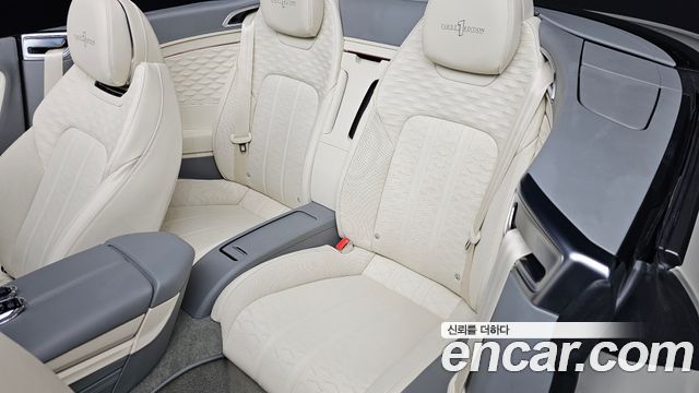 Bentley Continental 2025 thumb 5