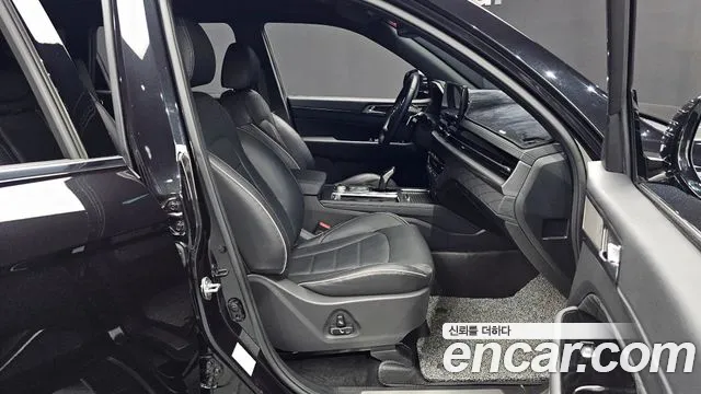 SsangYong Rexton 2024 thumb 11