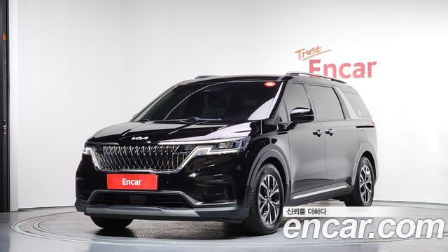 Kia Carnival 2023 thumb 2
