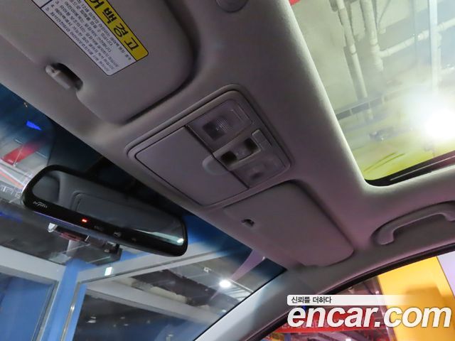 Hyundai Avante 2010 thumb 8