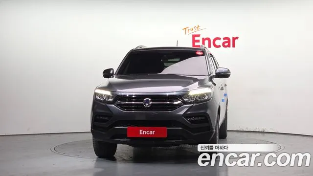 SsangYong Rexton 2020 thumb 4