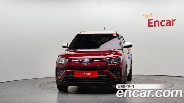 SsangYong Tivoli 2022 thumb 3