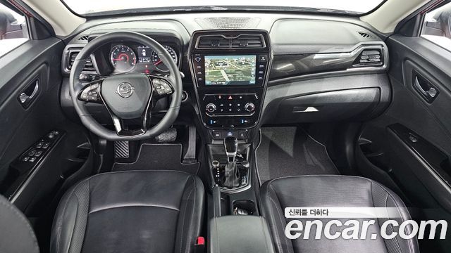 SsangYong Tivoli 2022 thumb 4