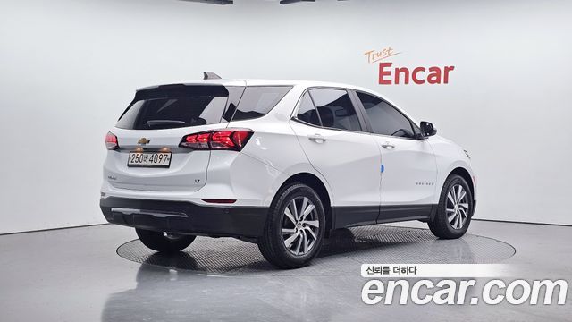 Chevrolet Equinox 2022 thumb 3