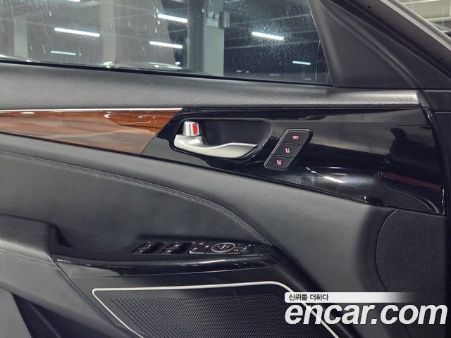 Kia K7 2017 thumb 9
