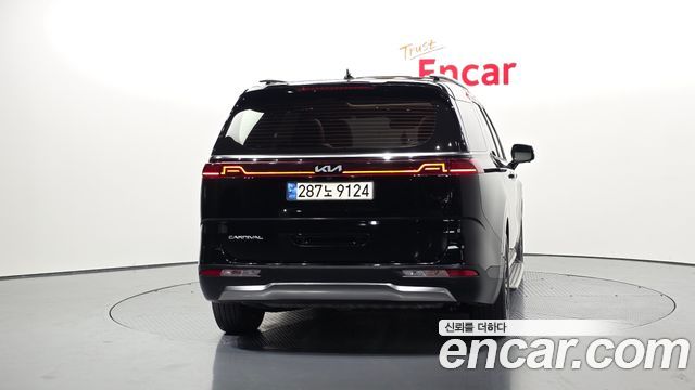 Kia Carnival 2022 thumb 4