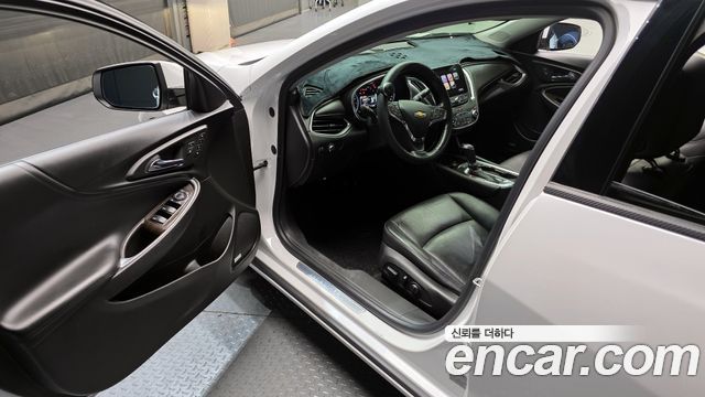 Chevrolet Malibu 2018 thumb 11