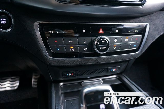 SsangYong Rexton 2021 thumb 10