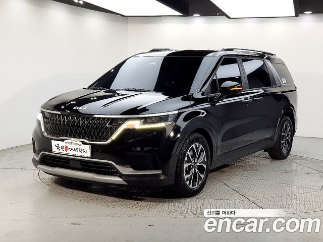 Kia Carnival 2021 thumb 2