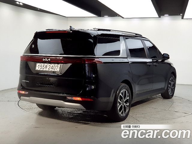 Kia Carnival 2021 thumb 5