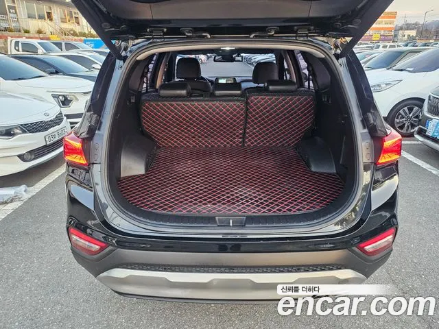 Hyundai Santa Fe 2018 thumb 6