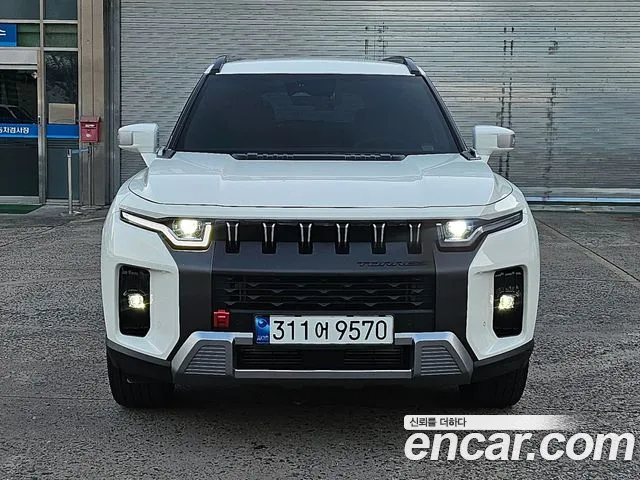 SsangYong Torres 2023 thumb 3