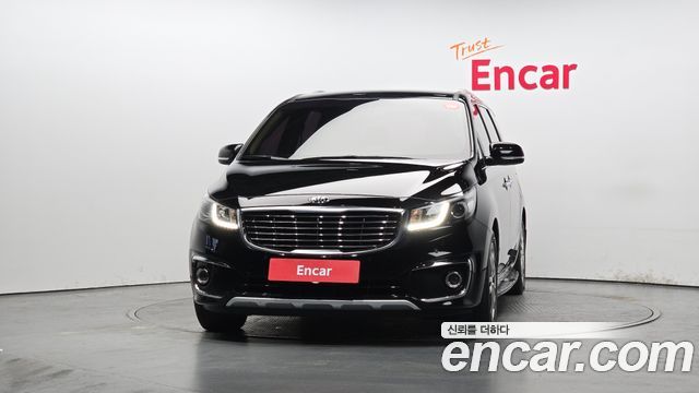 Kia Carnival 2016 thumb 4