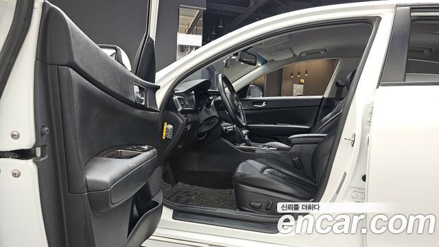 Kia K5 2018 thumb 10