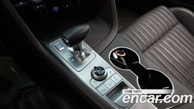 Genesis G70 2021 thumb 10