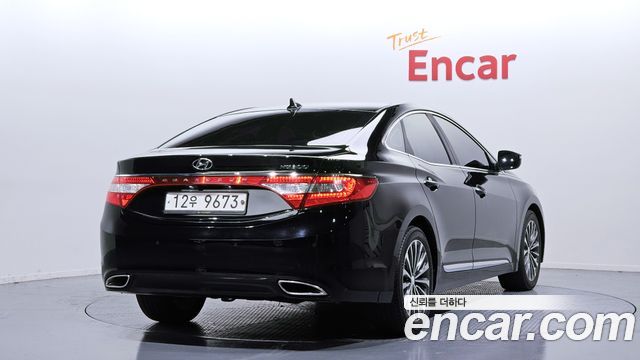 Hyundai Grandeur 2013 thumb 3