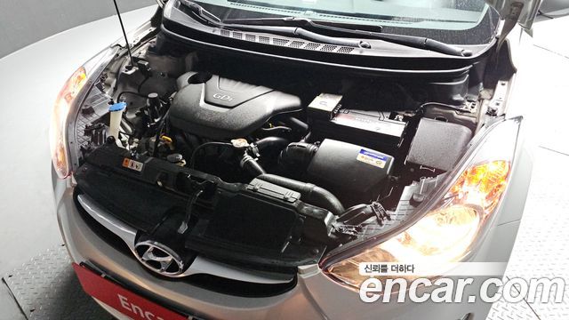 Hyundai Avante 2013 thumb 6