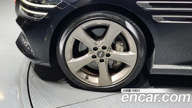 Genesis G80 2020 thumb 6
