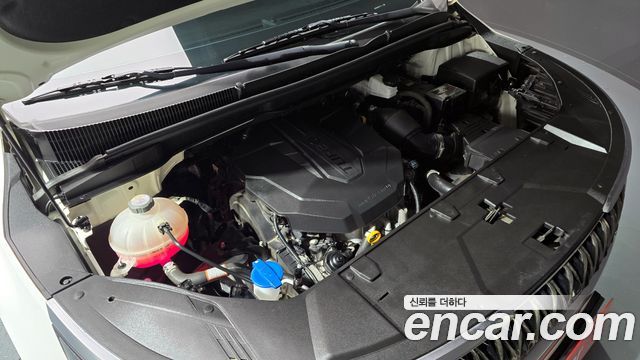 Kia Carnival 2021 thumb 7