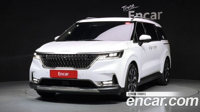 Kia Carnival 2022 thumb 2