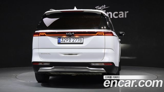 Kia Carnival 2022 thumb 5